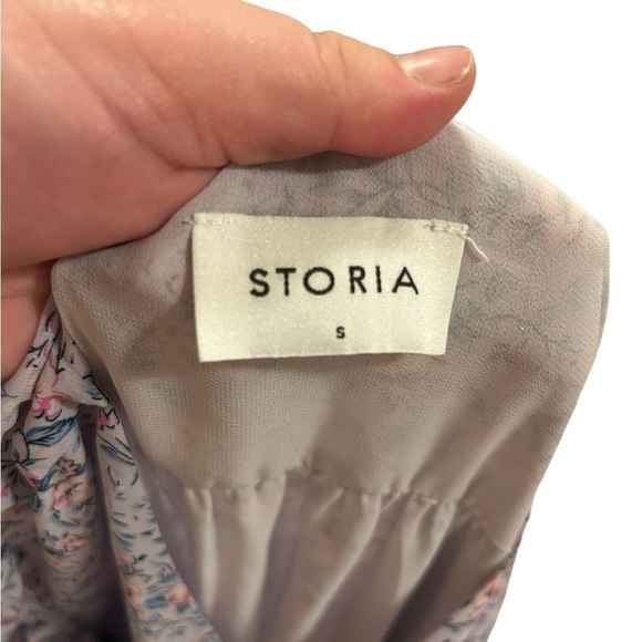 Storia purple floral long sleeve, smocked mini dress - Picture 6 of 6